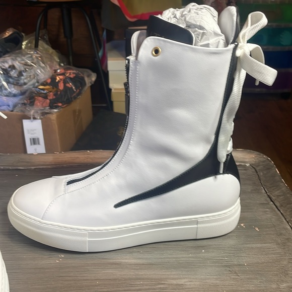 LITA by Ciara Fang commando high top white and black sneaker size 40 NIB 🐯 - Picture 3 of 8